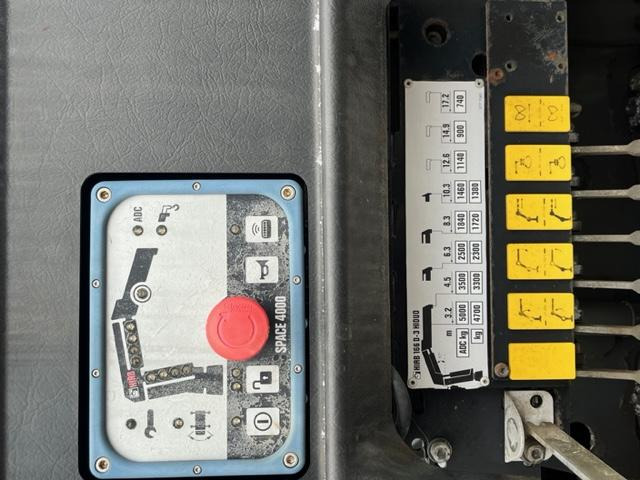 Mercedes Actros 3336 - Tippbil, Kranbil: bilde 5 Mercedes Actros 3336 - Tippbil, Kranbil: bilde 5