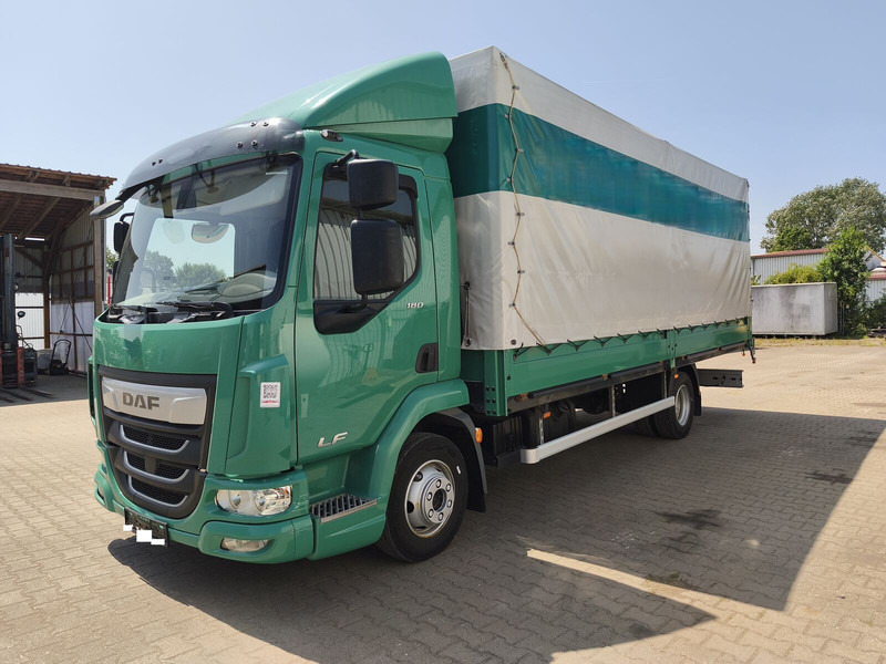 DAF LF 180 FA - Kapellbil: bilde 1 DAF LF 180 FA - Kapellbil: bilde 1