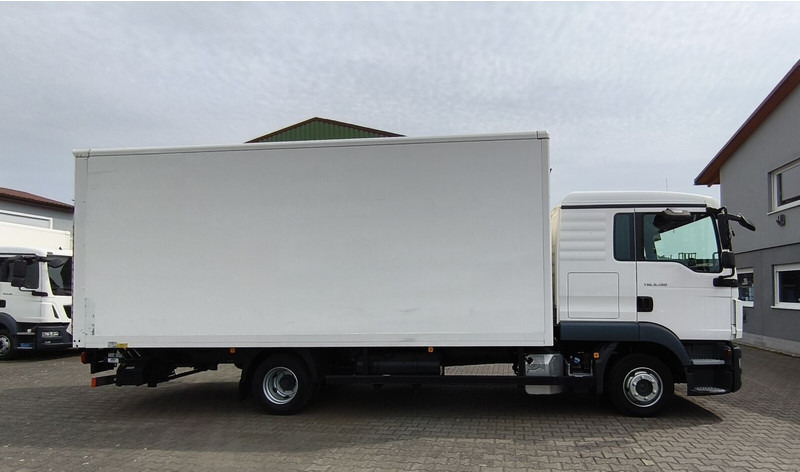 MAN TGL 8.190 Koffer gFH AHK LBW Euro 6 4x2 (11) - Skapbil: bilde 4 MAN TGL 8.190 Koffer gFH AHK LBW Euro 6 4x2 (11) - Skapbil: bilde 4