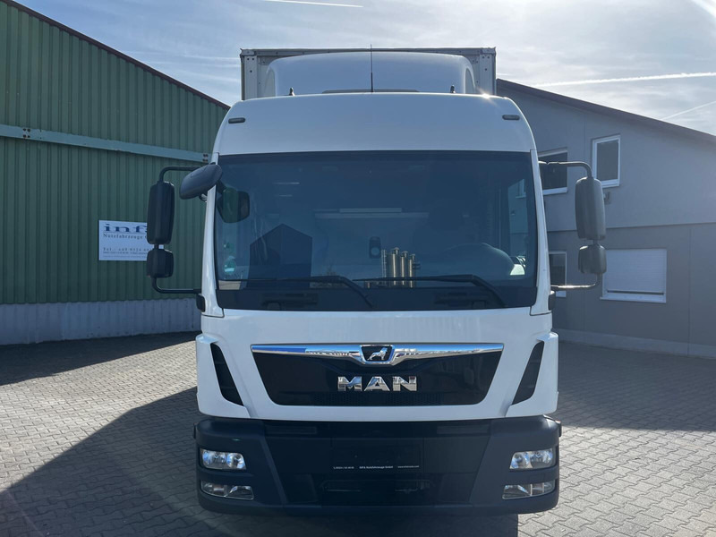 MAN TGL 8.220 - Kapellbil: bilde 2 MAN TGL 8.220 - Kapellbil: bilde 2