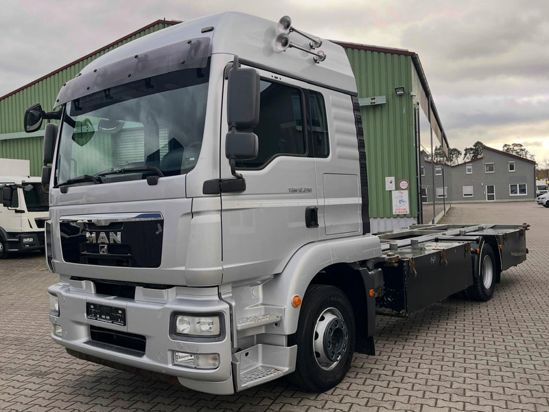 MAN TGM 12.290 BDF 4x2 Euro 5 - Chassis lastebil: bilde 1 MAN TGM 12.290 BDF 4x2 Euro 5 - Chassis lastebil: bilde 1