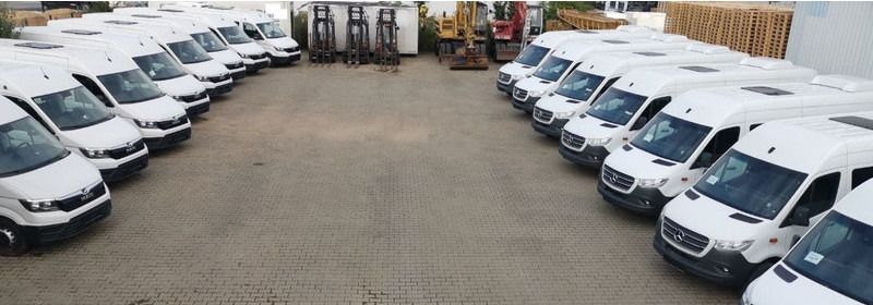 Mercedes-Benz 519 Sprinter AHK - Minibuss, Persontransport: bilde 2 Mercedes-Benz 519 Sprinter AHK - Minibuss, Persontransport: bilde 2