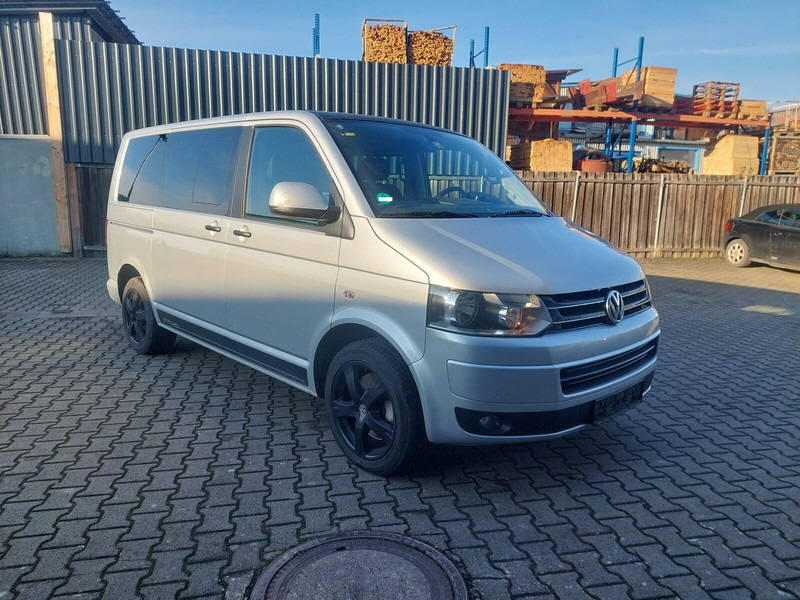 Volkswagen Transporter Multivan AHK Doppelklima Tisch Leder 7-Sitzer - Minibuss, Persontransport: bilde 2 Volkswagen Transporter Multivan AHK Doppelklima Tisch Leder 7-Sitzer - Minibuss, Persontransport: bilde 2