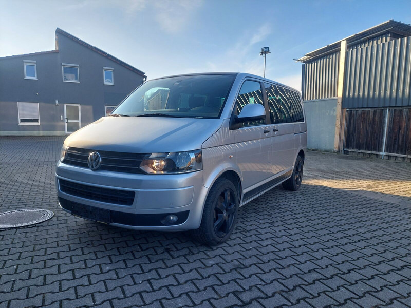 Volkswagen Transporter Multivan AHK Doppelklima Tisch Leder 7-Sitzer - Minibuss, Persontransport: bilde 1 Volkswagen Transporter Multivan AHK Doppelklima Tisch Leder 7-Sitzer - Minibuss, Persontransport: bilde 1