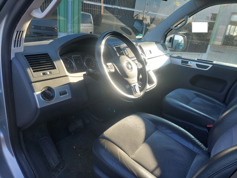 Leie Volkswagen Transporter Multivan AHK Doppelklima Tisch Leder 7-Sitzer Volkswagen Transporter Multivan AHK Doppelklima Tisch Leder 7-Sitzer: bilde 12