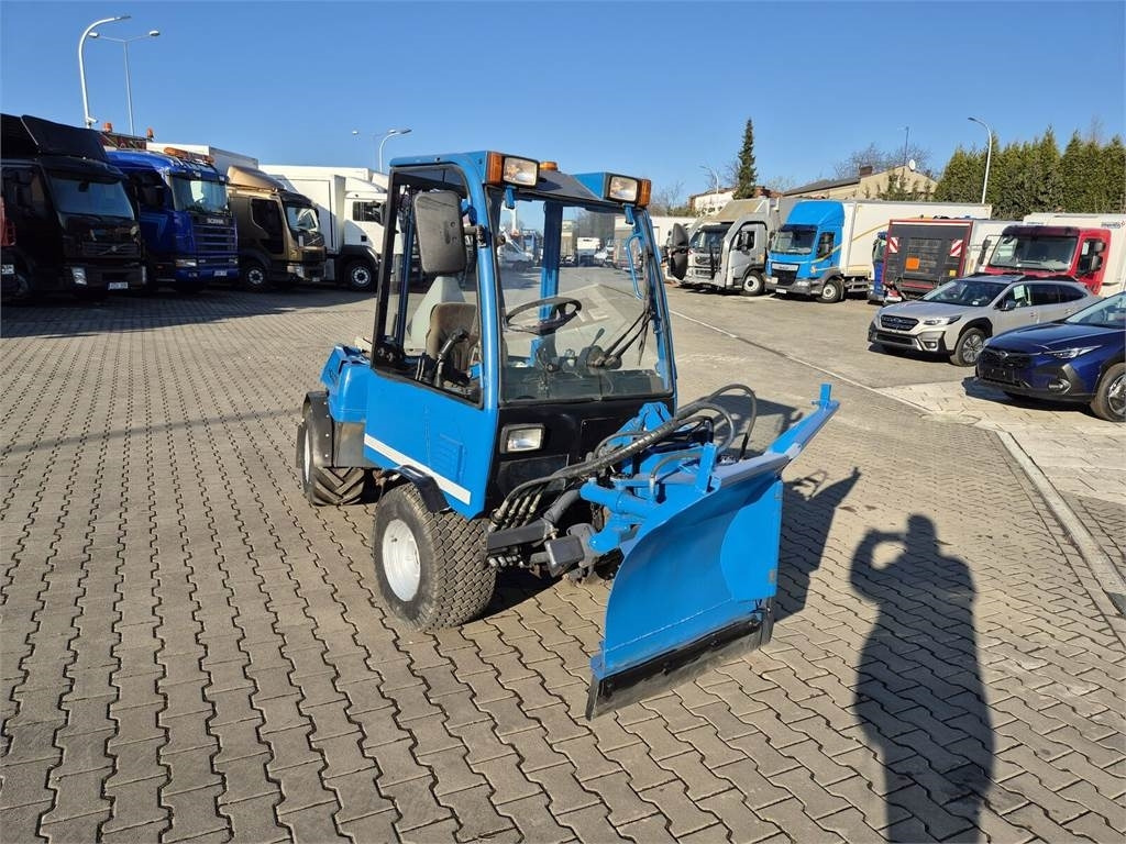 Holder C245 4WD / Tool carrier / Snow plow / PTO FRONT AN - Brøytebil: bilde 5 Holder C245 4WD / Tool carrier / Snow plow / PTO FRONT AN - Brøytebil: bilde 5