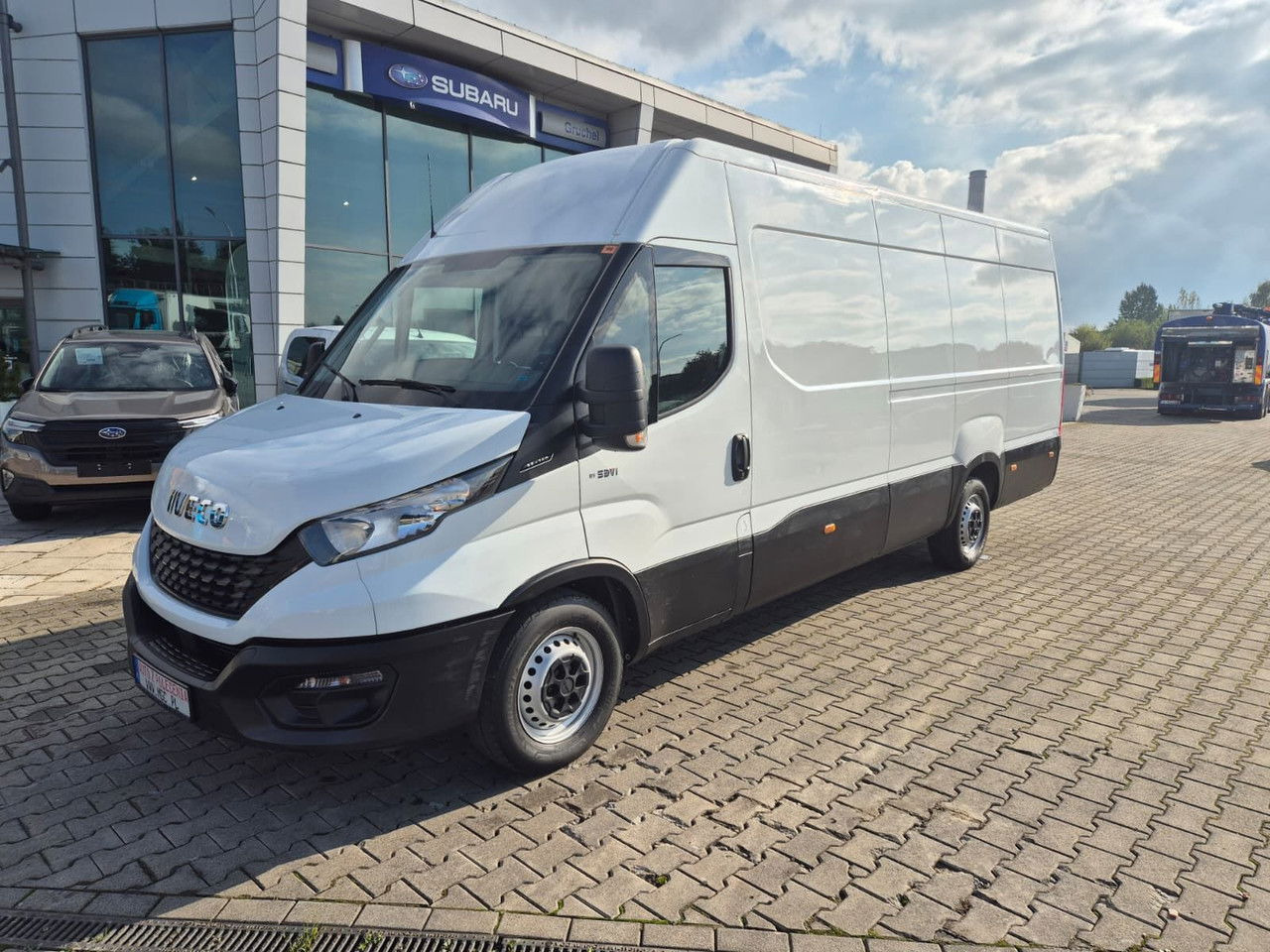 Iveco Daily 35S14 L4H3 / 1 Owner / Works Great - Kassebil: bilde 1 Iveco Daily 35S14 L4H3 / 1 Owner / Works Great - Kassebil: bilde 1