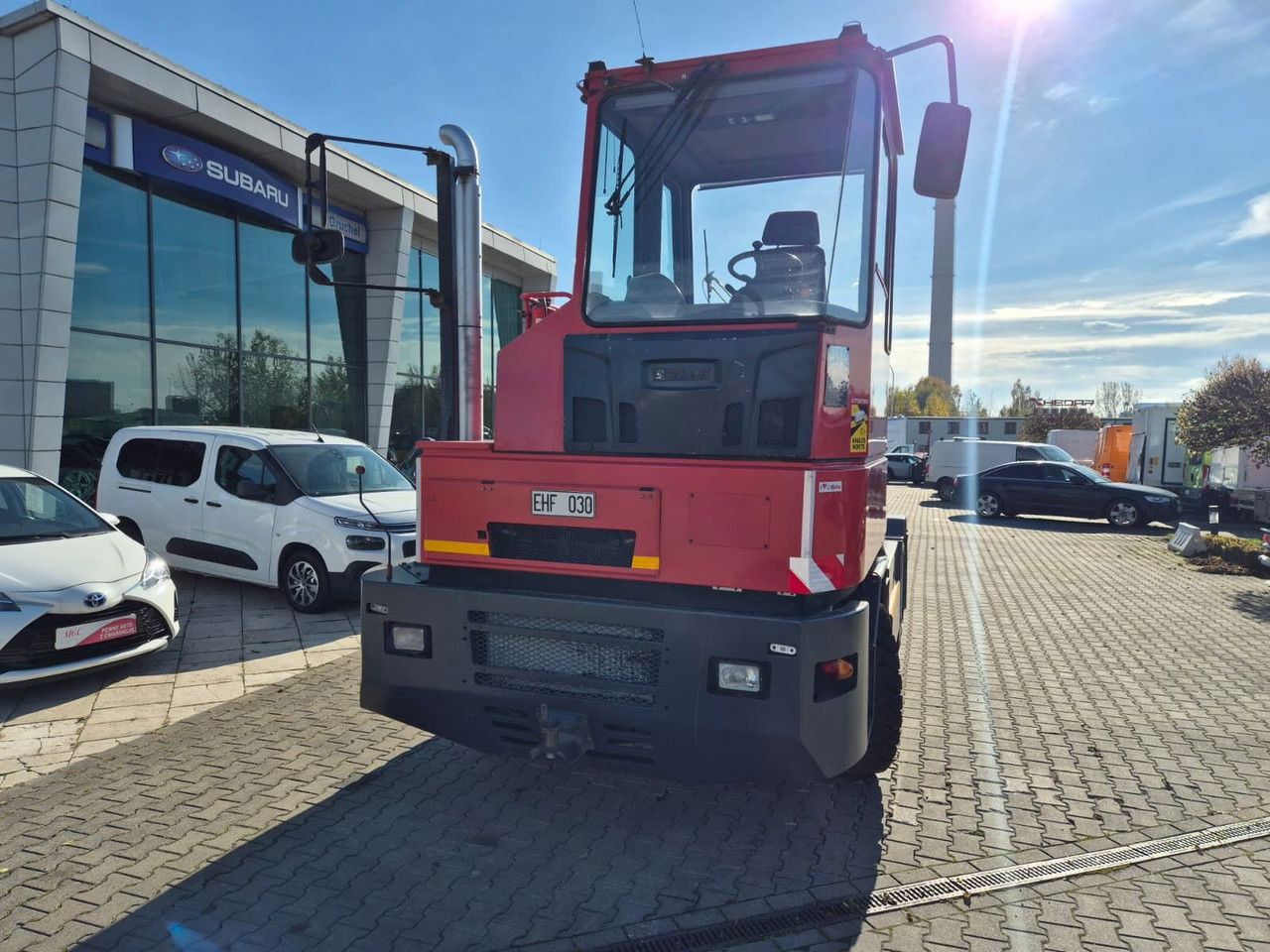 KALMAR TR618i - 4X4 - LIKE NEW! - Terminaltraktor: bilde 4 KALMAR TR618i - 4X4 - LIKE NEW! - Terminaltraktor: bilde 4