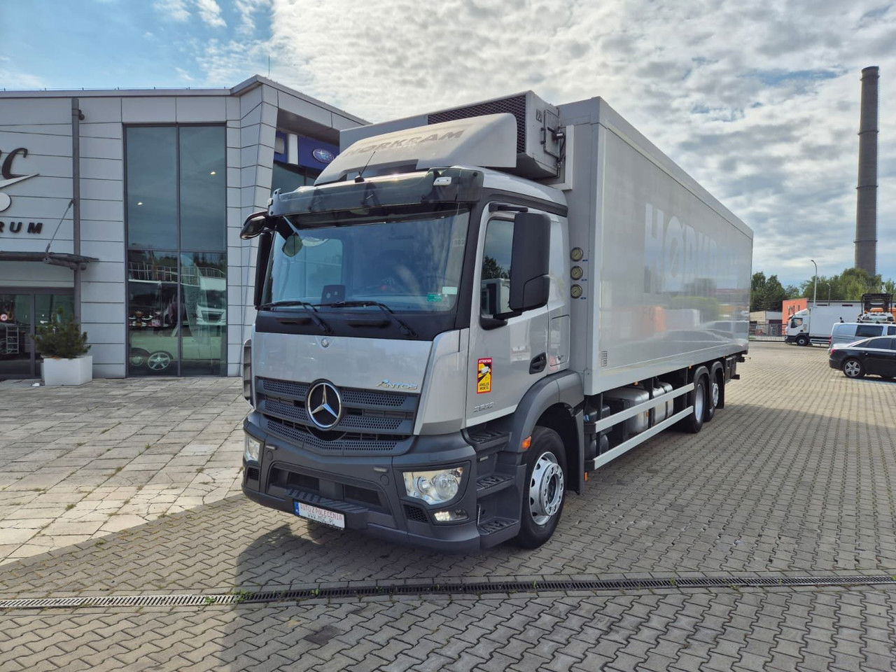 MERCEDES-BENZ Antos 2532 L / Frigoblock / 1 Owner / Works Great - Lastebil med kjøl: bilde 3 MERCEDES-BENZ Antos 2532 L / Frigoblock / 1 Owner / Works Great - Lastebil med kjøl: bilde 3