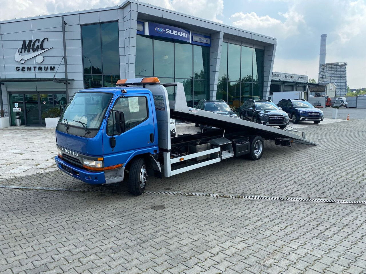 Mitsubishi Canter 3,0 D Mobile Platform / Hydraulic / Cars AND Machinery - Bergingsbil: bilde 3 Mitsubishi Canter 3,0 D Mobile Platform / Hydraulic / Cars AND Machinery - Bergingsbil: bilde 3