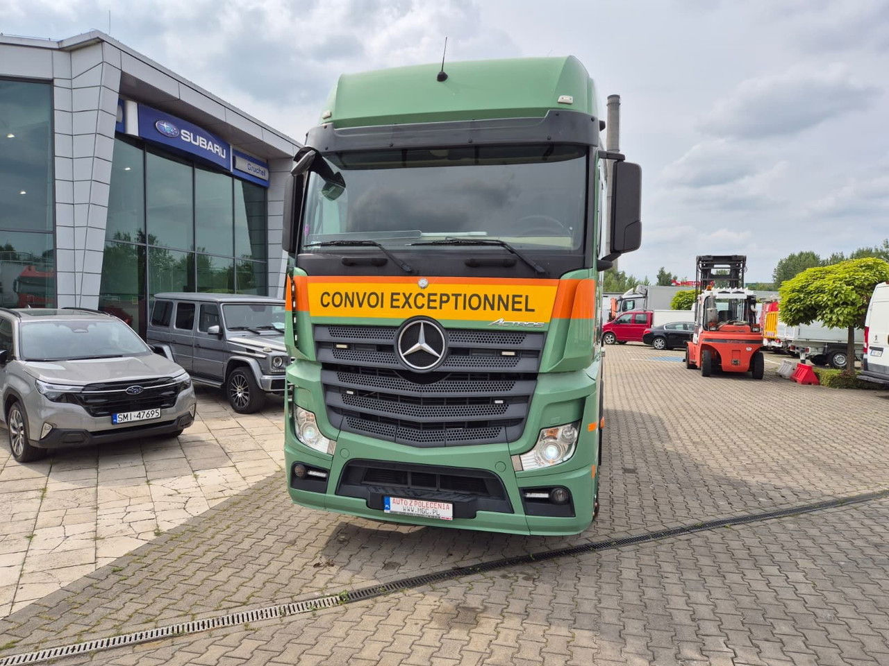 Mercedes-Benz Actros 4163 8X4 / 1 Owner / LOW KM / Super Condition - Trekkvogn: bilde 3 Mercedes-Benz Actros 4163 8X4 / 1 Owner / LOW KM / Super Condition - Trekkvogn: bilde 3
