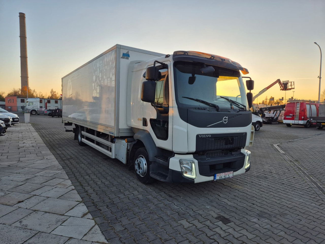 Volvo FL 240 - Lastebil med kjøl: bilde 4 Volvo FL 240 - Lastebil med kjøl: bilde 4