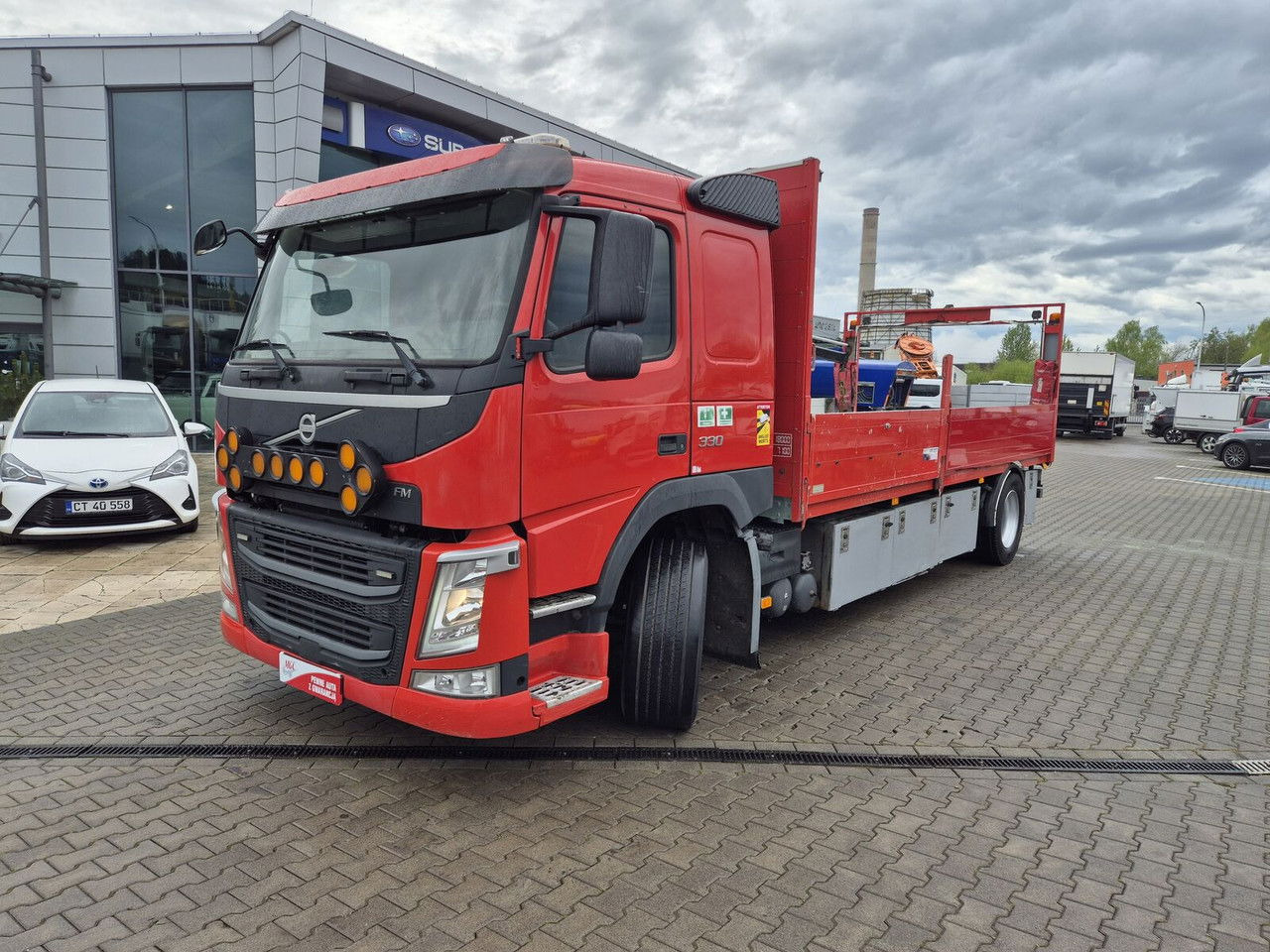 Volvo FM 330 Webasto / HDS Hiab / 1 Owner - Planbil, Kranbil: bilde 1 Volvo FM 330 Webasto / HDS Hiab / 1 Owner - Planbil, Kranbil: bilde 1
