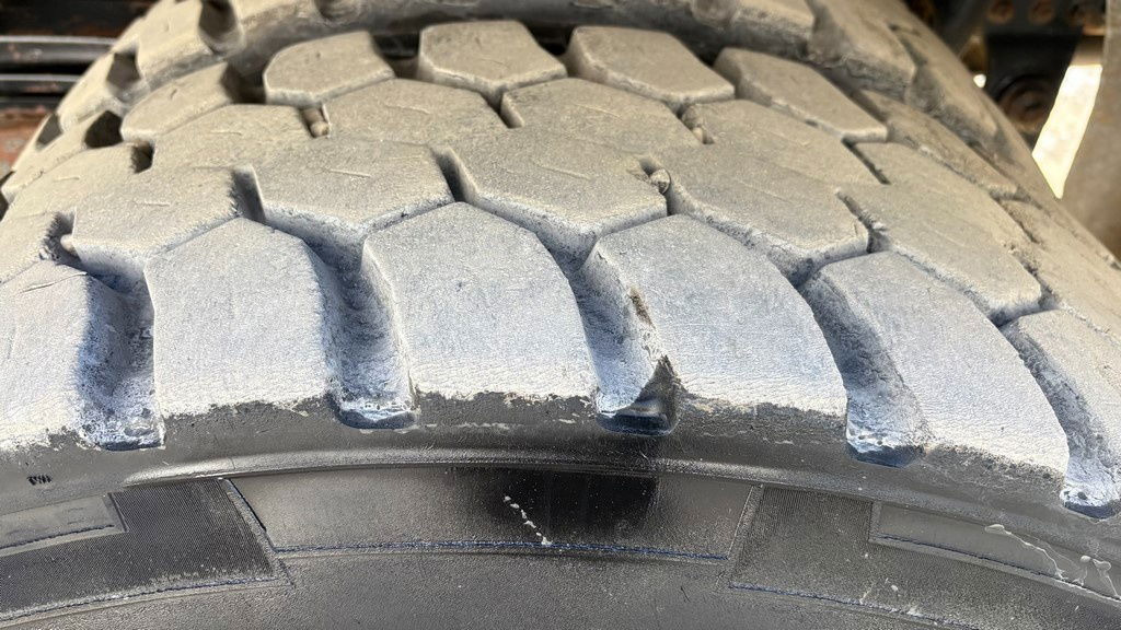 Tippbil Iveco Trakker AD340T45 8x4 bordmatic tipper - retarder: bilde 14