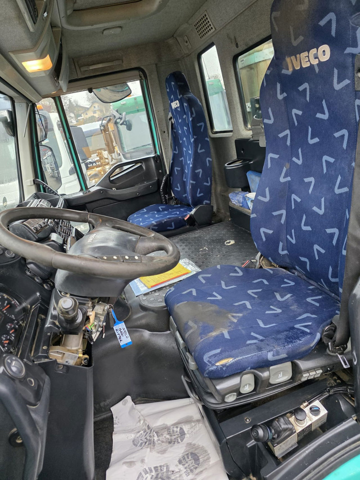 Tippbil Iveco Trakker AD340T45 8x4 bordmatic tipper - retarder: bilde 28 Tippbil Iveco Trakker AD340T45 8x4 bordmatic tipper - retarder: bilde 28