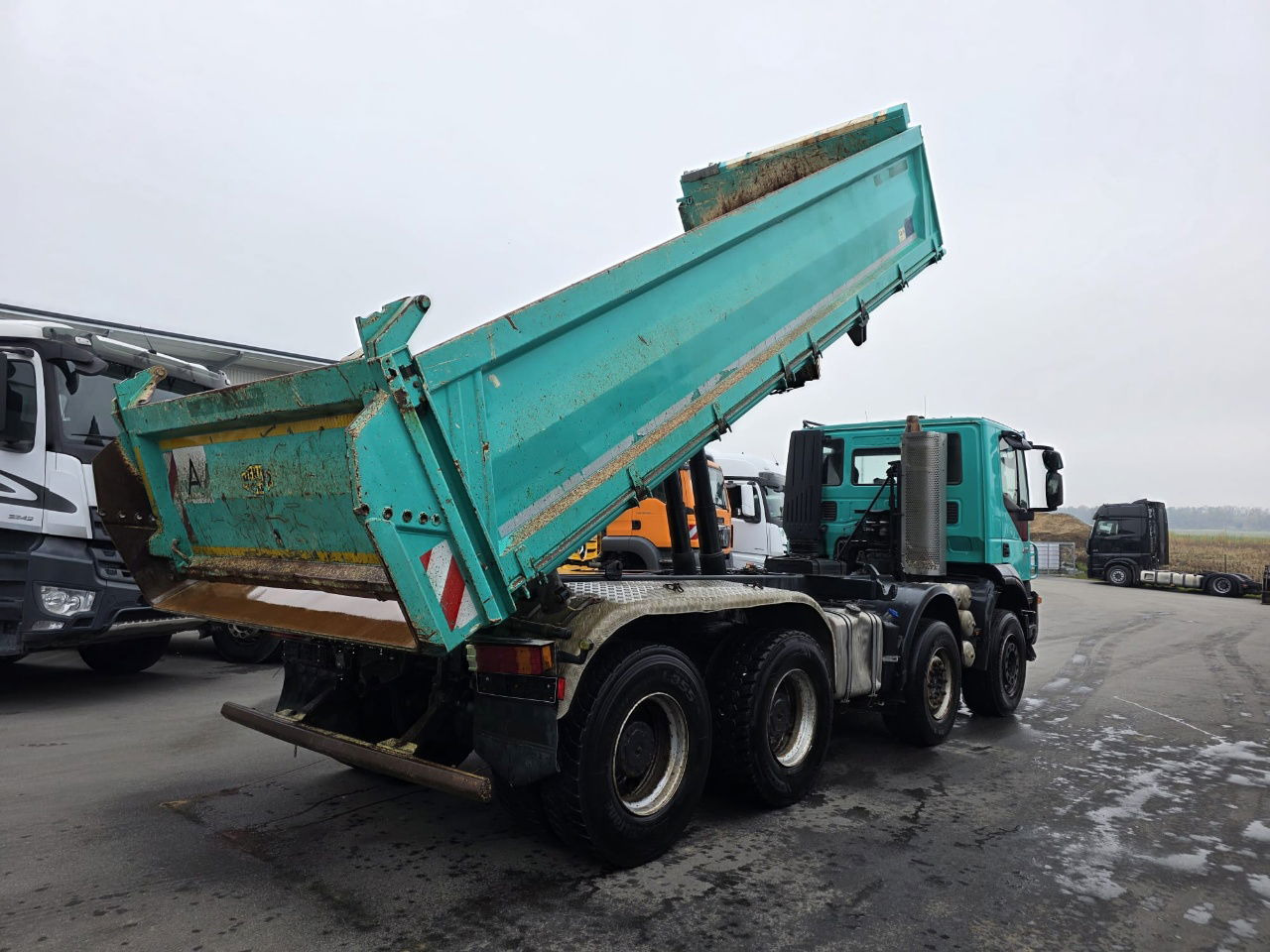 Tippbil Iveco Trakker AD340T45 8x4 bordmatic tipper - retarder: bilde 14 Tippbil Iveco Trakker AD340T45 8x4 bordmatic tipper - retarder: bilde 14