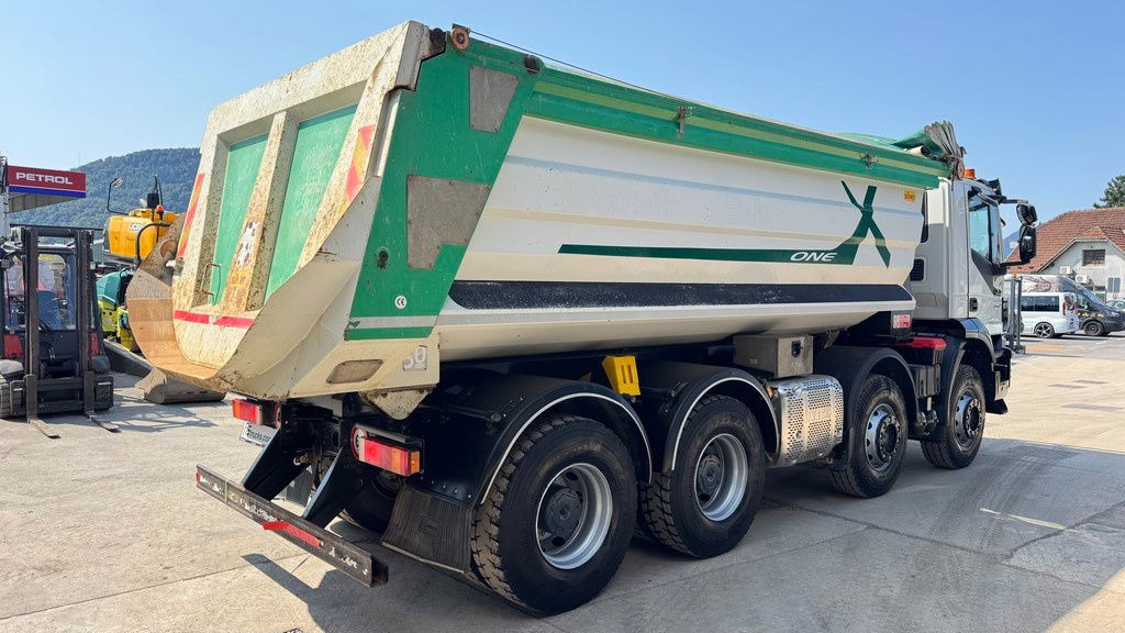 Iveco Trakker AD410T45 8x4 20m3 - hydr. back - 72.000km - Tippbil: bilde 5 Iveco Trakker AD410T45 8x4 20m3 - hydr. back - 72.000km - Tippbil: bilde 5