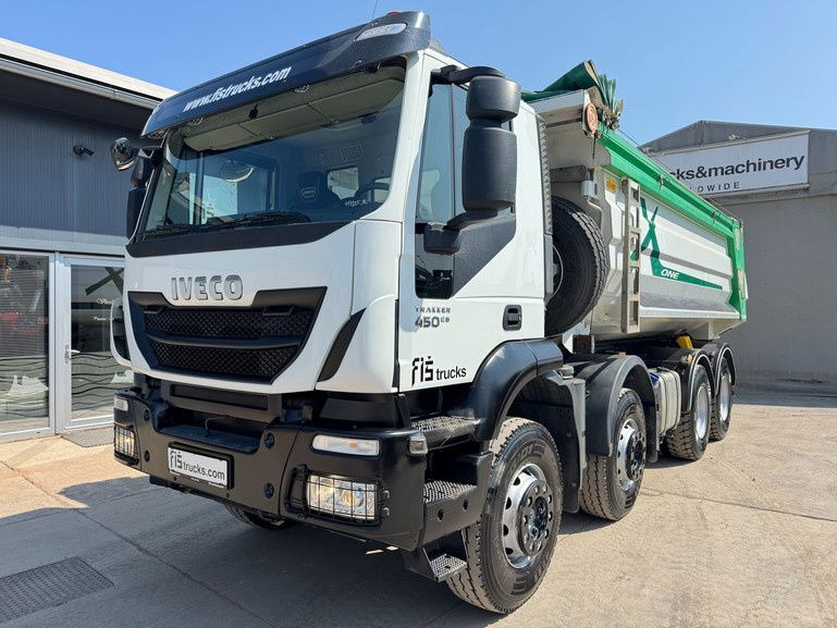 Iveco Trakker AD410T45 8x4 20m3 - hydr. back - 72.000km - Tippbil: bilde 1 Iveco Trakker AD410T45 8x4 20m3 - hydr. back - 72.000km - Tippbil: bilde 1