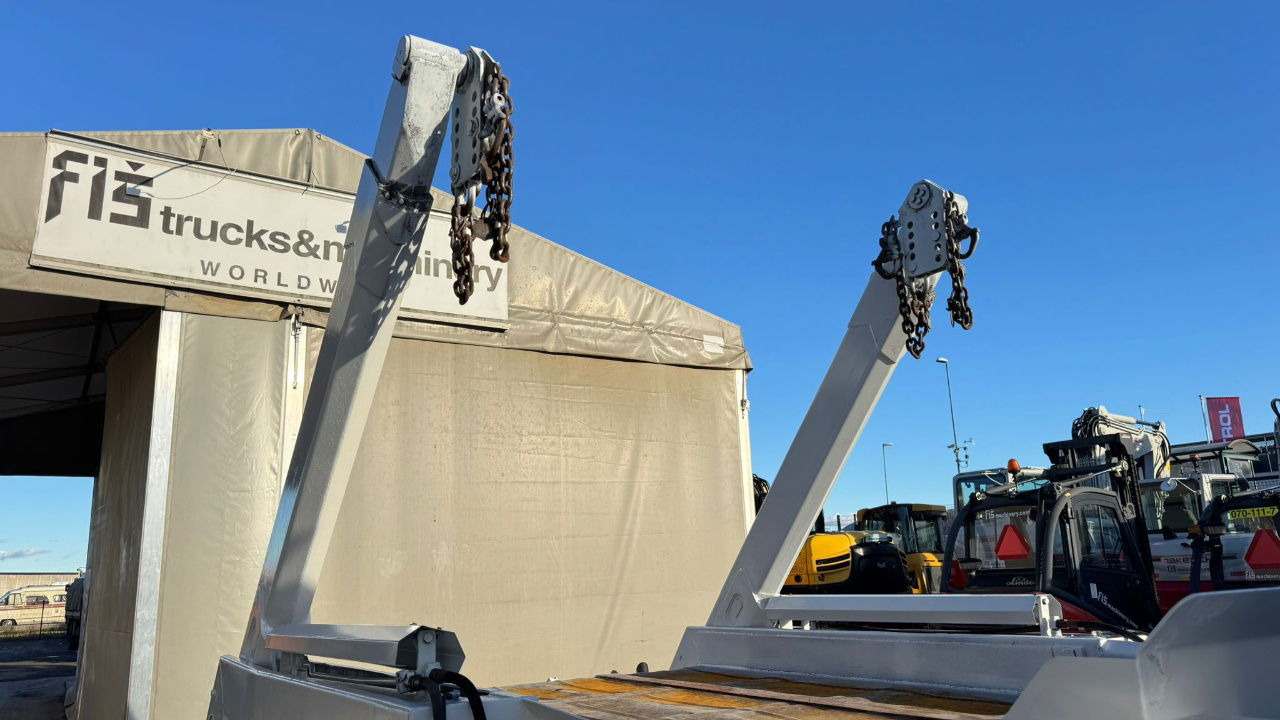 MAN 18.284 LK 4x2 absetz tipper - euro 2 - Container-transport/ Vekselflak lastebil: bilde 4 MAN 18.284 LK 4x2 absetz tipper - euro 2 - Container-transport/ Vekselflak lastebil: bilde 4