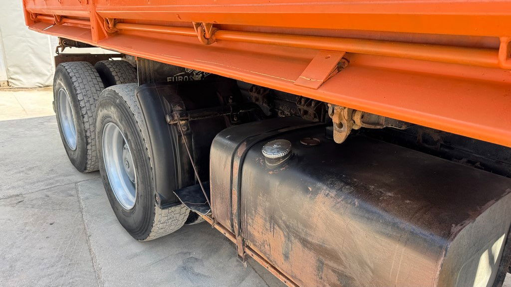 MAN 26.372 6x4 meiller tipper - Tippbil: bilde 4 MAN 26.372 6x4 meiller tipper - Tippbil: bilde 4