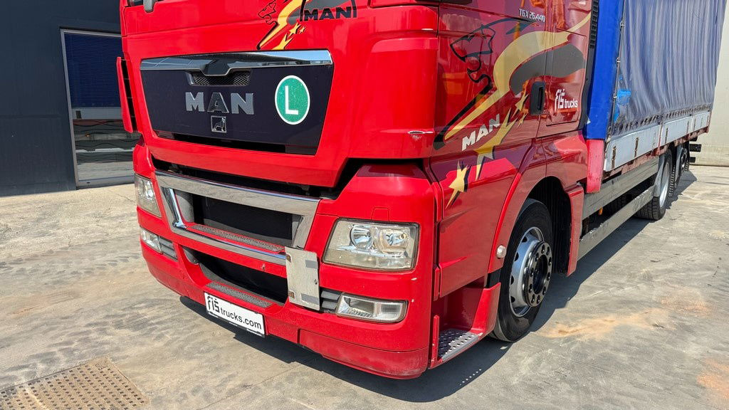 MAN TGX 26.440 6x2 box truck - retarder - lifting+steering axle - Skapbil: bilde 2 MAN TGX 26.440 6x2 box truck - retarder - lifting+steering axle - Skapbil: bilde 2