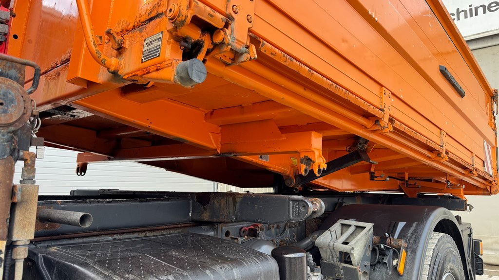 Tippbil Mercedes-Benz Actros 1832 AK tipper 4x4 - crane Fassi 9.2M - remote control: bilde 15
