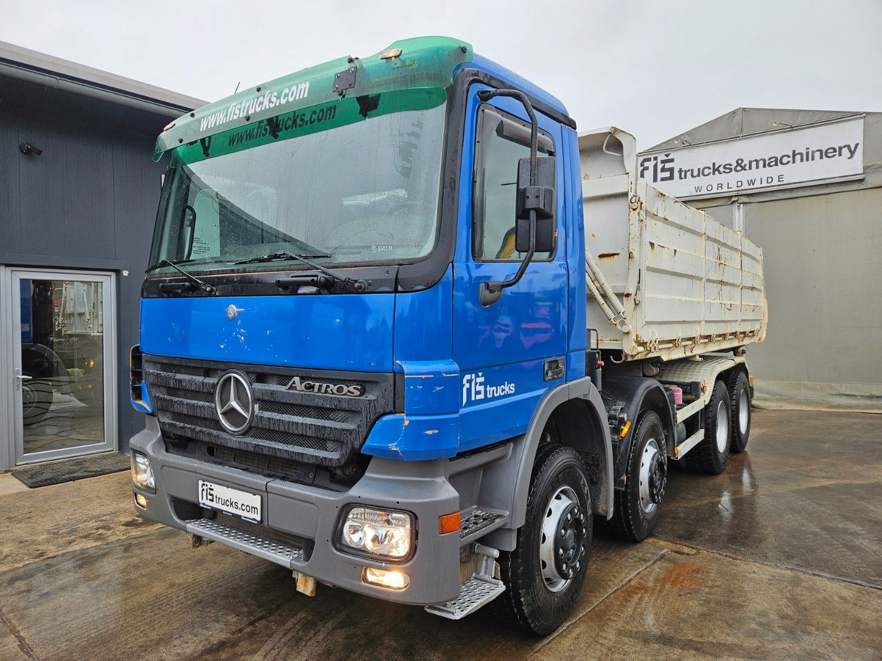 Mercedes-Benz Actros 3241 8x4 3 sided tipper - full spring - Tippbil: bilde 1 Mercedes-Benz Actros 3241 8x4 3 sided tipper - full spring - Tippbil: bilde 1