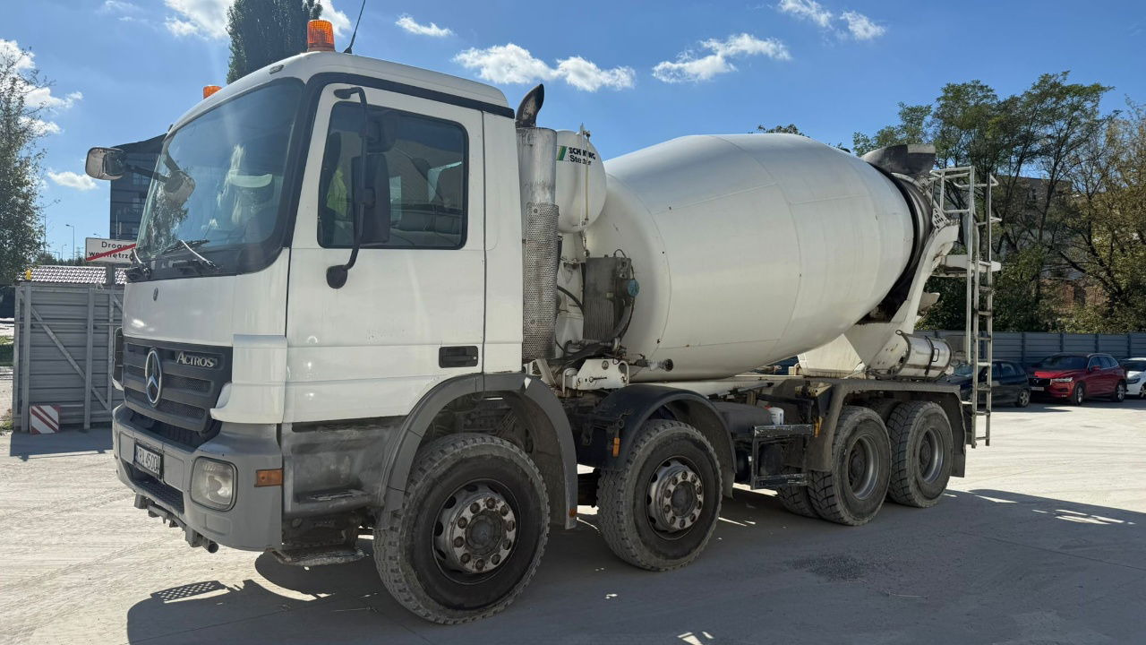 Mercedes-Benz Actros 3532 8x4 beton Schwing mixer 10m3 - Betongbil: bilde 2 Mercedes-Benz Actros 3532 8x4 beton Schwing mixer 10m3 - Betongbil: bilde 2