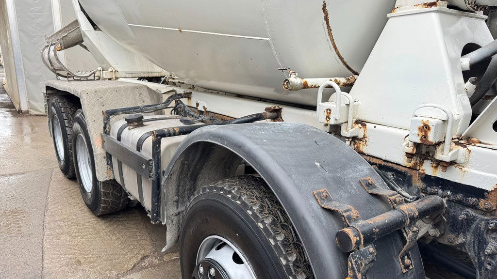 Mercedes-Benz Actros 3536 8x4 stetter schwing mixer 9m3 - Betongbil: bilde 5 Mercedes-Benz Actros 3536 8x4 stetter schwing mixer 9m3 - Betongbil: bilde 5