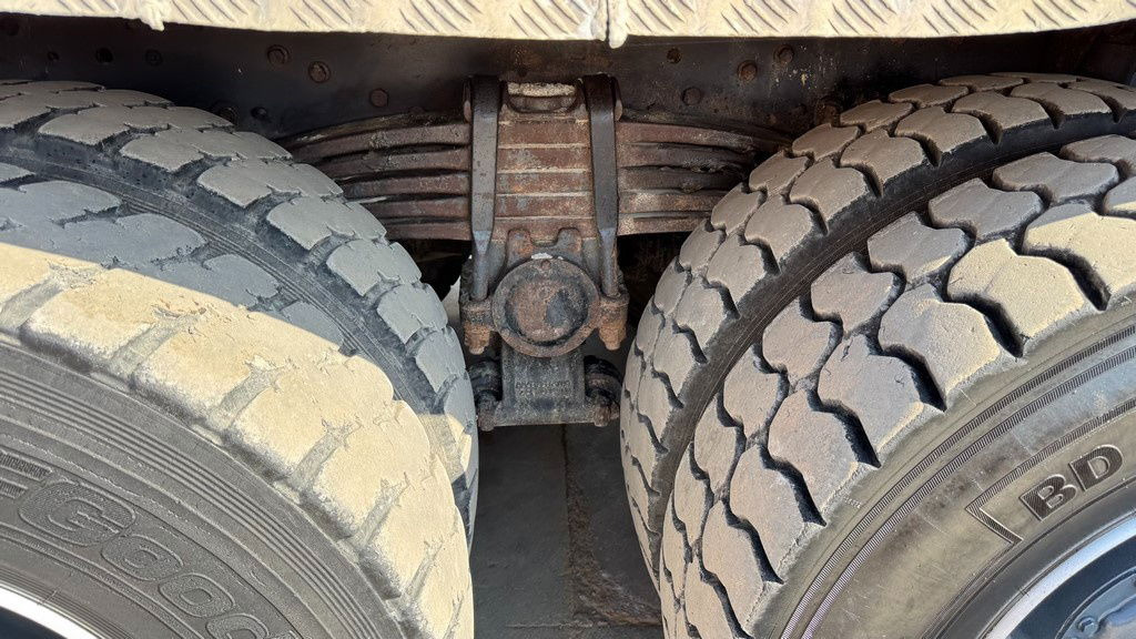 Tippbil Mercedes-Benz Actros 4141 K 8x6 tipper - 18m3: bilde 15 Tippbil Mercedes-Benz Actros 4141 K 8x6 tipper - 18m3: bilde 15