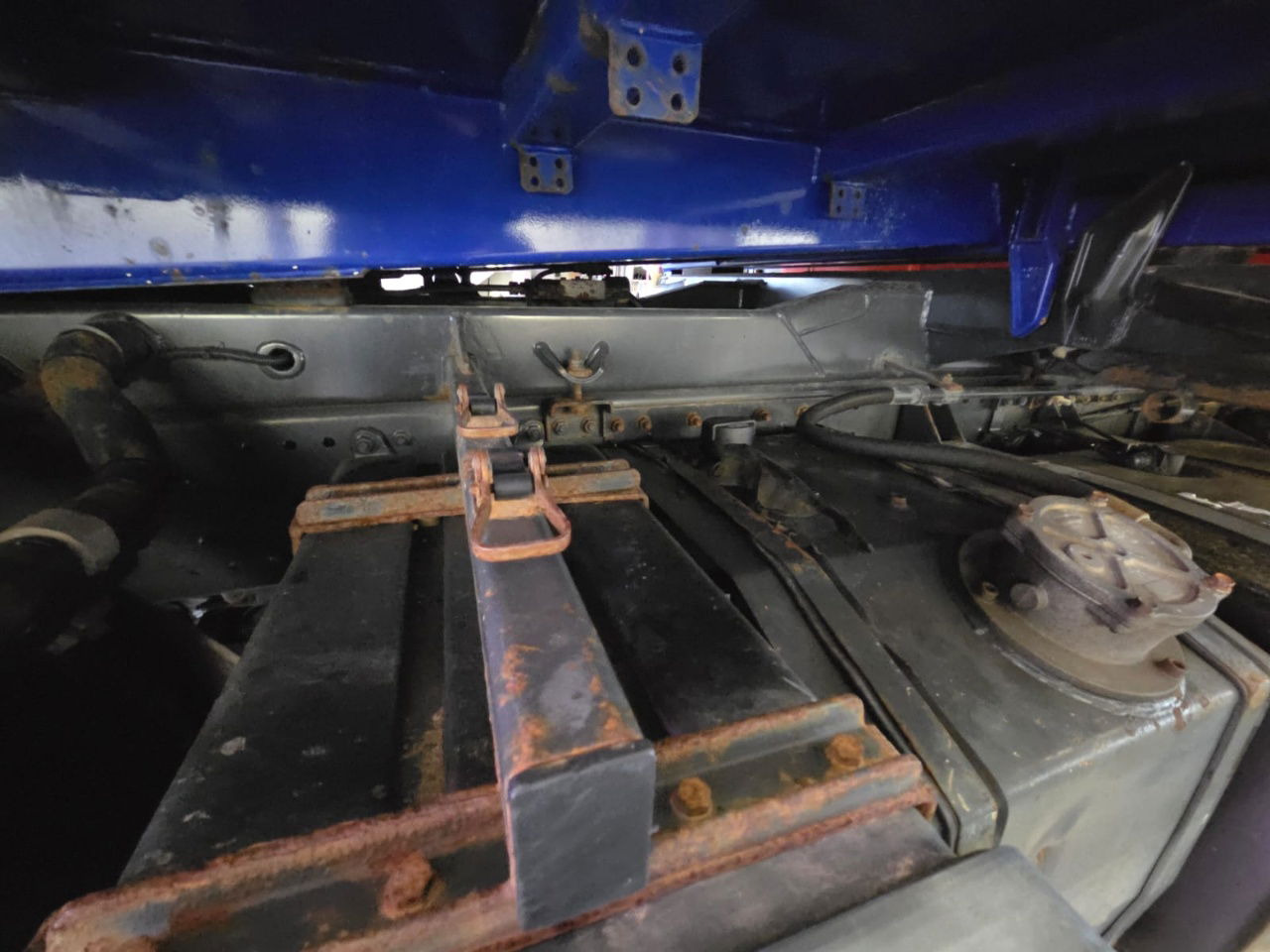 Mercedes-Benz Axor 1829 K 4x2 meiller tipper - crane PK8501 remote - Tippbil: bilde 3 Mercedes-Benz Axor 1829 K 4x2 meiller tipper - crane PK8501 remote - Tippbil: bilde 3