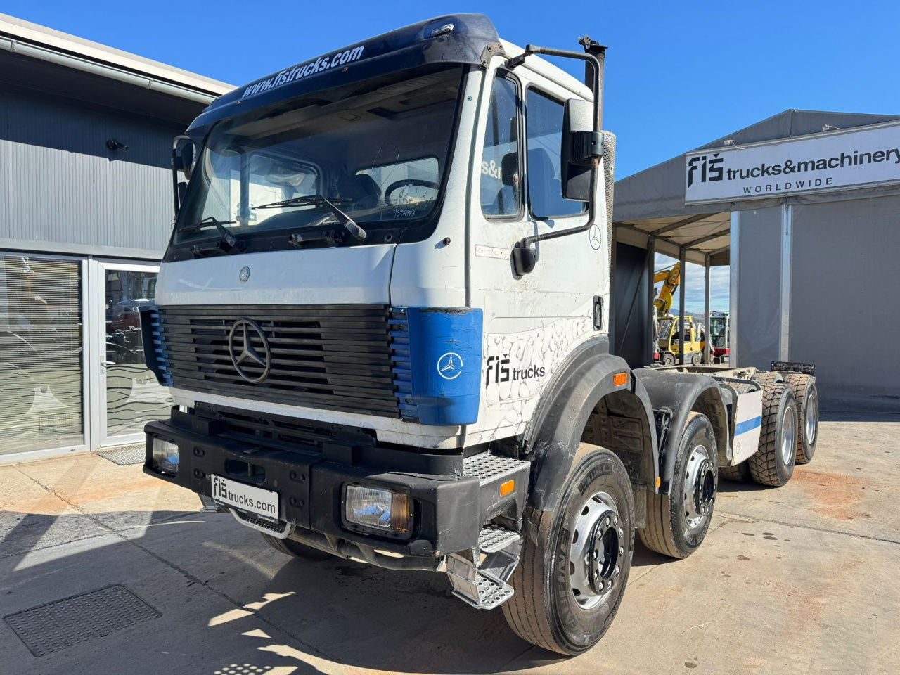 Mercedes-Benz SK 3234 8x4 chassis - Chassis lastebil: bilde 1 Mercedes-Benz SK 3234 8x4 chassis - Chassis lastebil: bilde 1