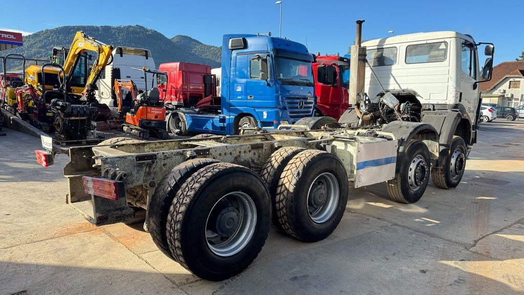 Mercedes-Benz SK 3234 8x4 chassis - Chassis lastebil: bilde 5 Mercedes-Benz SK 3234 8x4 chassis - Chassis lastebil: bilde 5