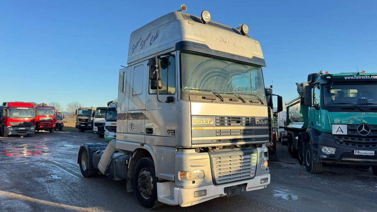 DAF XF 95.480 4x2 tractor unit - euro 3 - Trekkvogn: bilde 3 DAF XF 95.480 4x2 tractor unit - euro 3 - Trekkvogn: bilde 3