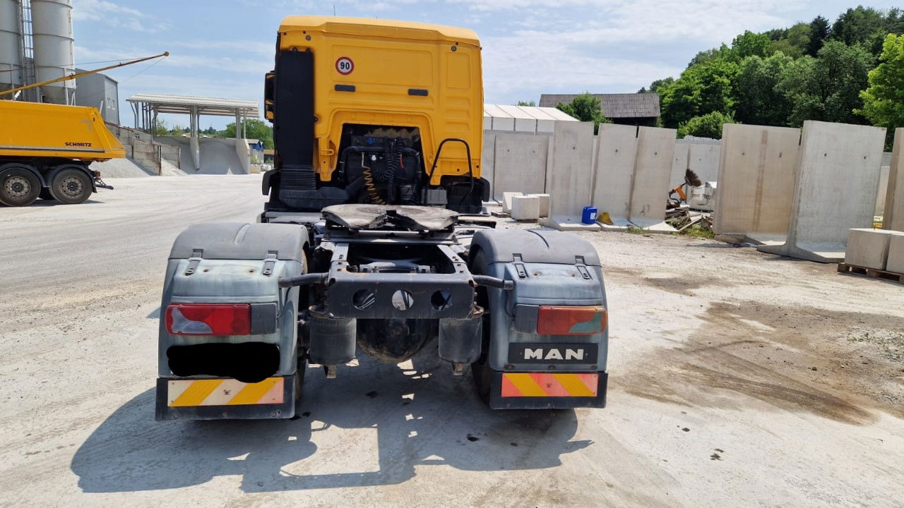MAN 18.440 4x4 BLS tractor unit - tipp. hydraulics - Trekkvogn: bilde 4 MAN 18.440 4x4 BLS tractor unit - tipp. hydraulics - Trekkvogn: bilde 4