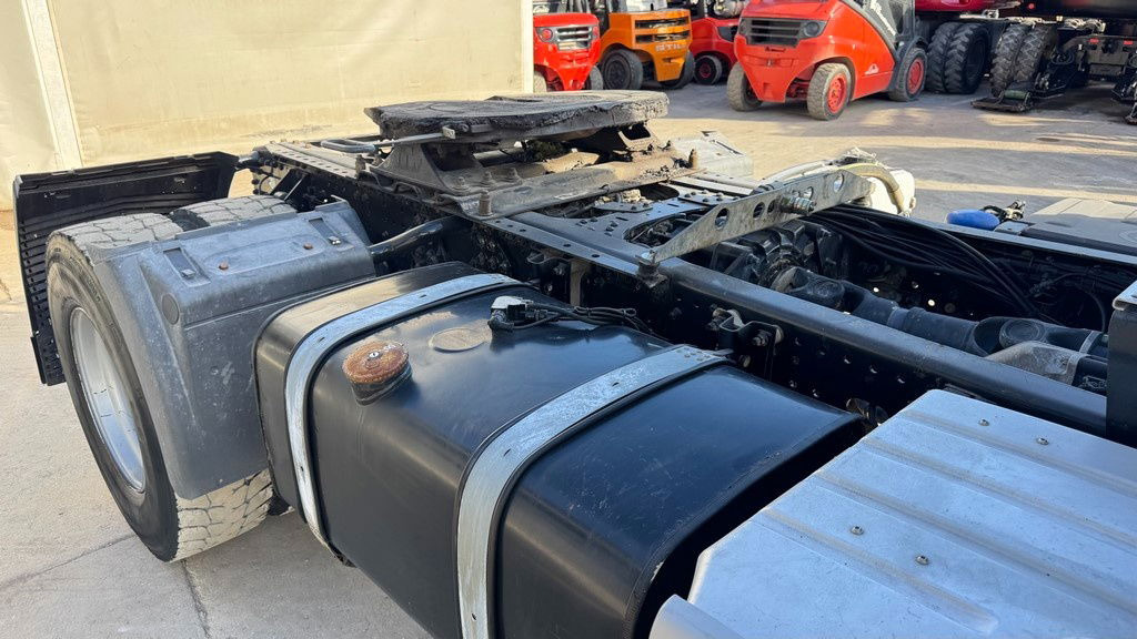 MAN TGS 18.460 4X4 tractor unit - cardan - motor brake - Trekkvogn: bilde 4 MAN TGS 18.460 4X4 tractor unit - cardan - motor brake - Trekkvogn: bilde 4