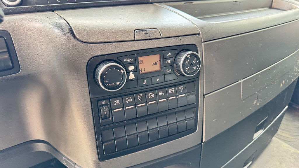 Trekkvogn MAN TGX 18.400 4X2 tipp. hydr. - retarder: bilde 23 Trekkvogn MAN TGX 18.400 4X2 tipp. hydr. - retarder: bilde 23