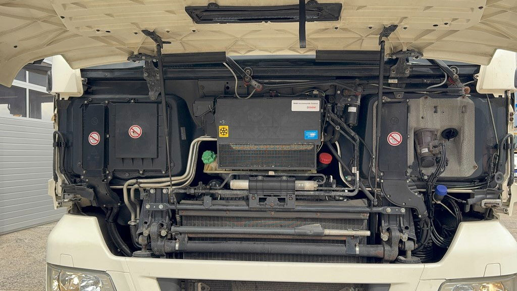 Trekkvogn MAN TGX 18.400 4X2 tipp. hydr. - retarder: bilde 17 Trekkvogn MAN TGX 18.400 4X2 tipp. hydr. - retarder: bilde 17