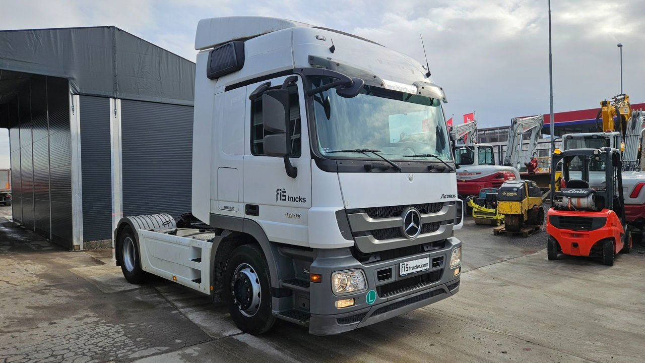 Mercedes-Benz Actros 1841 4x2 tractor unit - retarder - Trekkvogn: bilde 3 Mercedes-Benz Actros 1841 4x2 tractor unit - retarder - Trekkvogn: bilde 3