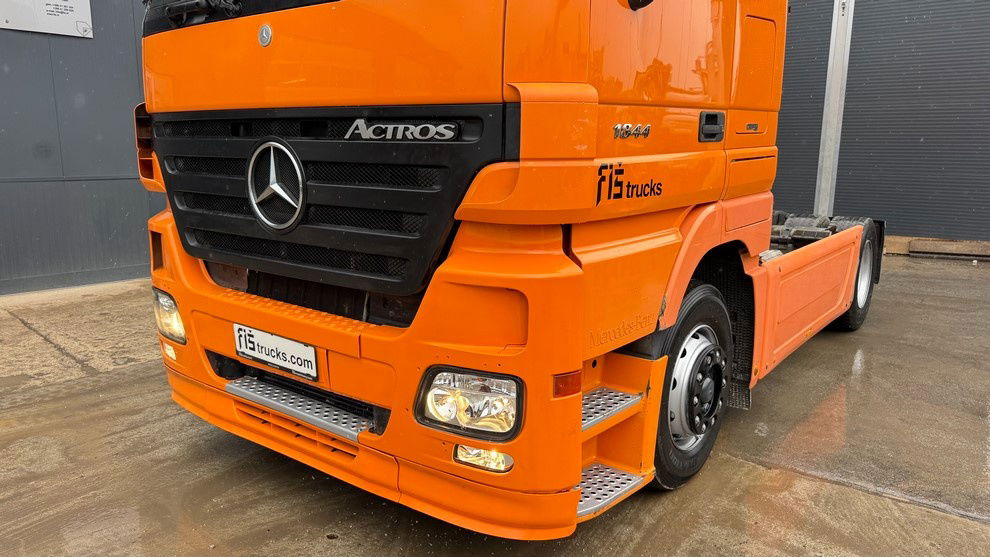 Mercedes-Benz Actros 1844 4x2 - tractor unit - retarder - Trekkvogn: bilde 2 Mercedes-Benz Actros 1844 4x2 - tractor unit - retarder - Trekkvogn: bilde 2