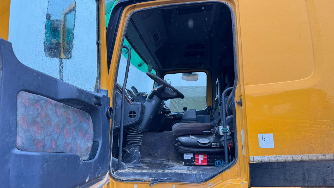 Trekkvogn Mercedes-Benz Actros 3353 S 6x4 tractor unit - spring complete: bilde 16