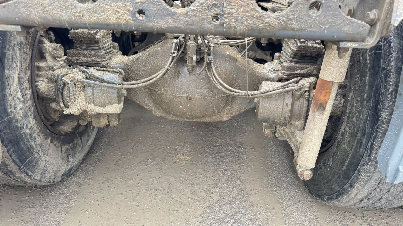 Trekkvogn Mercedes-Benz Actros 3353 S 6x4 tractor unit - spring complete: bilde 11