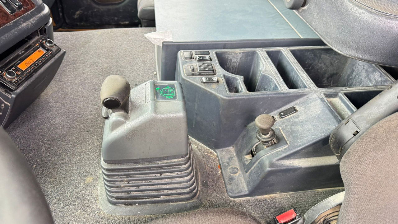 Trekkvogn Mercedes-Benz Actros 3353 S 6x4 tractor unit - spring complete: bilde 23