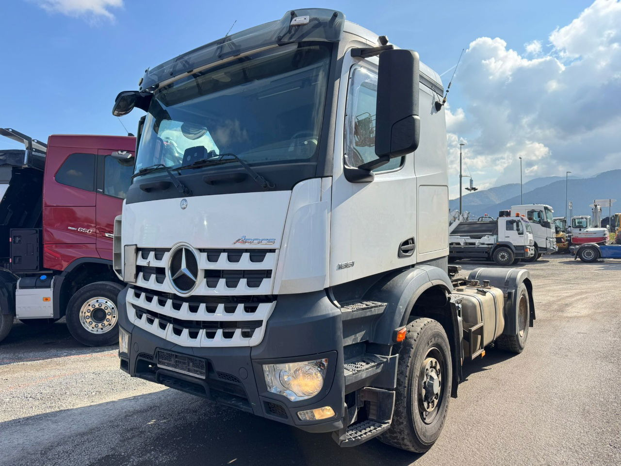 Mercedes-Benz Arocs 1851 LS HAD 4X4 - Euro 6 - retarder - tipper hydraulics - Trekkvogn: bilde 1 Mercedes-Benz Arocs 1851 LS HAD 4X4 - Euro 6 - retarder - tipper hydraulics - Trekkvogn: bilde 1