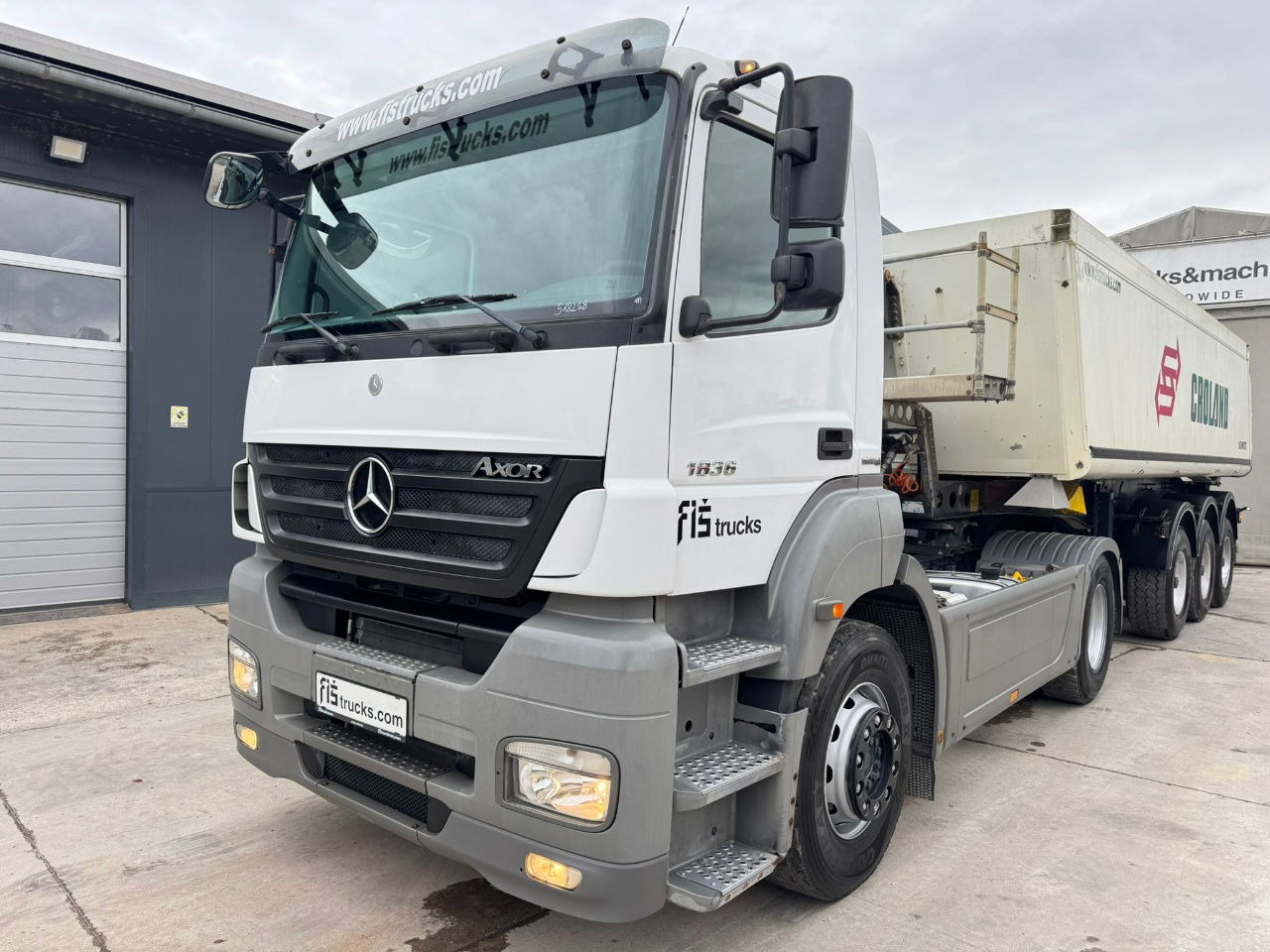 Mercedes-Benz Axor 1836 4x2 tipper hydraulics - Trekkvogn: bilde 1 Mercedes-Benz Axor 1836 4x2 tipper hydraulics - Trekkvogn: bilde 1