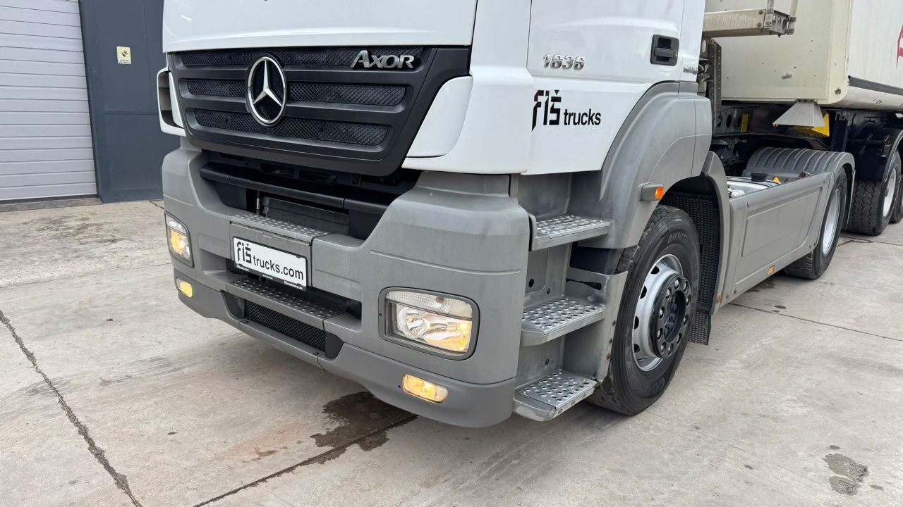 Mercedes-Benz Axor 1836 4x2 tipper hydraulics - Trekkvogn: bilde 2 Mercedes-Benz Axor 1836 4x2 tipper hydraulics - Trekkvogn: bilde 2