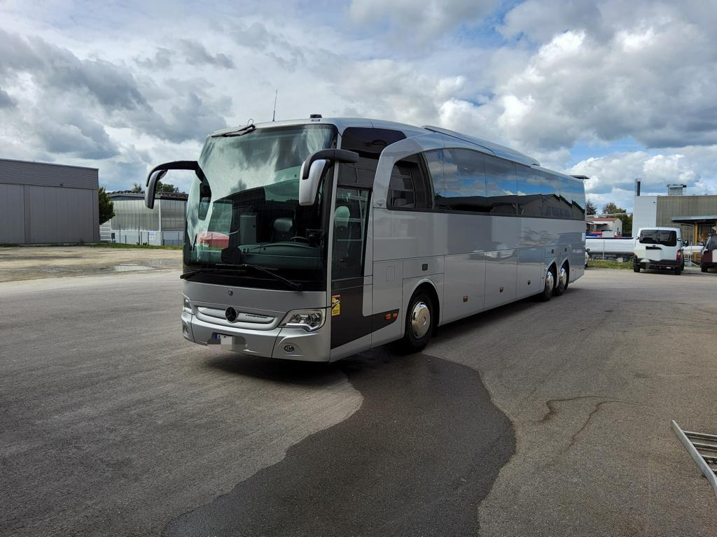 Mercedes Benz 2x Travego L 17 RHD vis a vis Tisch - Stehküche - Luxline - 476 PS - Turistbuss: bilde 3 Mercedes Benz 2x Travego L 17 RHD vis a vis Tisch - Stehküche - Luxline - 476 PS - Turistbuss: bilde 3