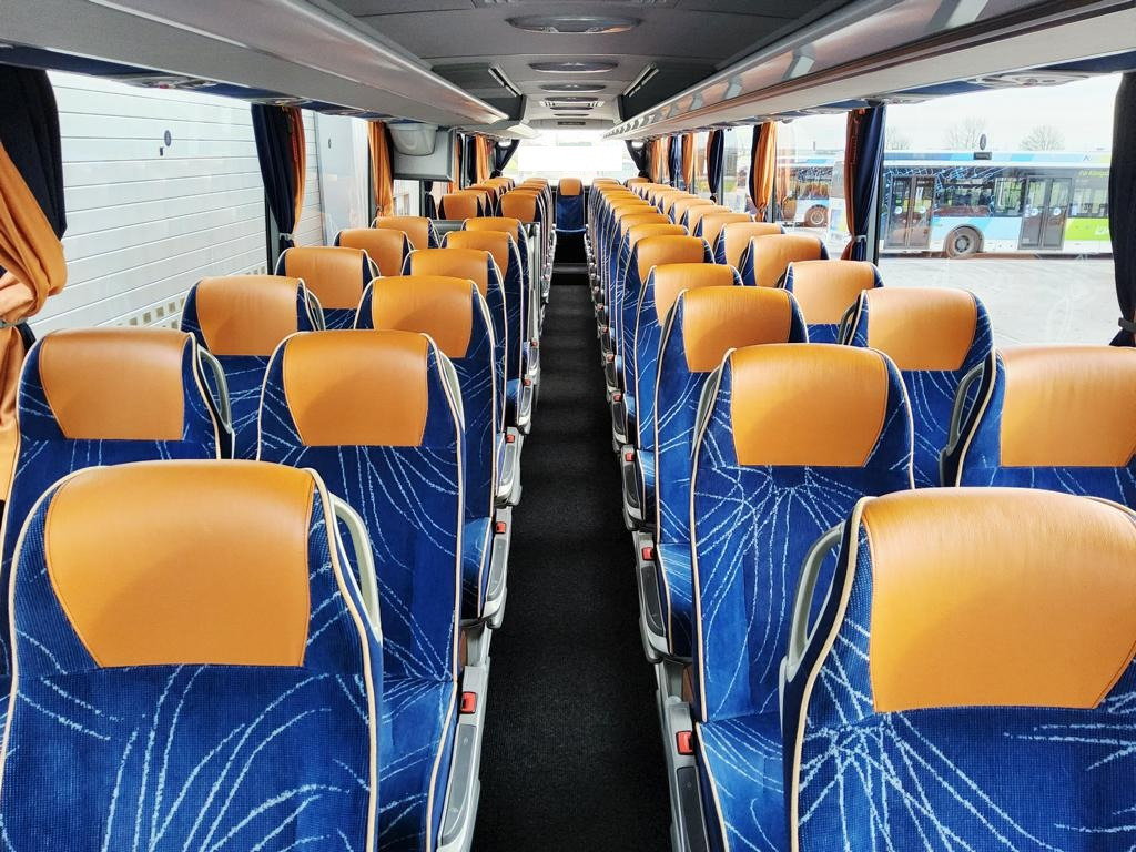 Mercedes Benz Tourismo 17 RHD - L 62 Sitze / ORIGINAL KM !! - Turistbuss: bilde 5 Mercedes Benz Tourismo 17 RHD - L 62 Sitze / ORIGINAL KM !! - Turistbuss: bilde 5