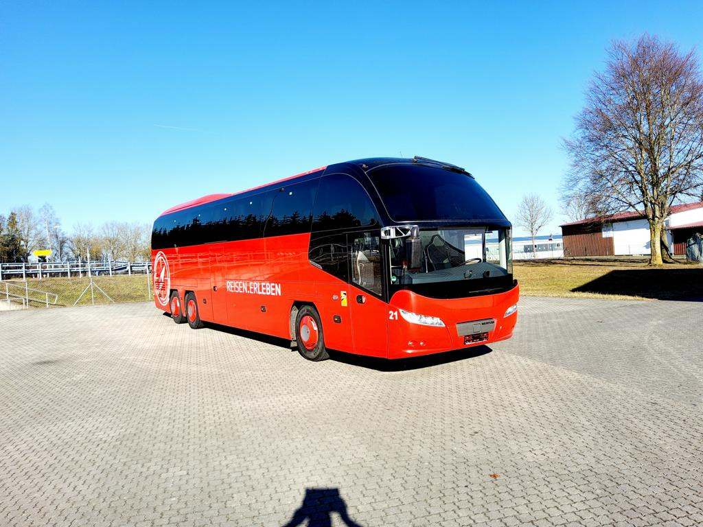 Neoplan Cityliner P15 Euro 6 / 53 Sitze - Turistbuss: bilde 1 Neoplan Cityliner P15 Euro 6 / 53 Sitze - Turistbuss: bilde 1