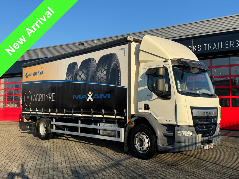 DAF LF260 Km 158.729 - Kapellbil: bilde 1 DAF LF260 Km 158.729 - Kapellbil: bilde 1